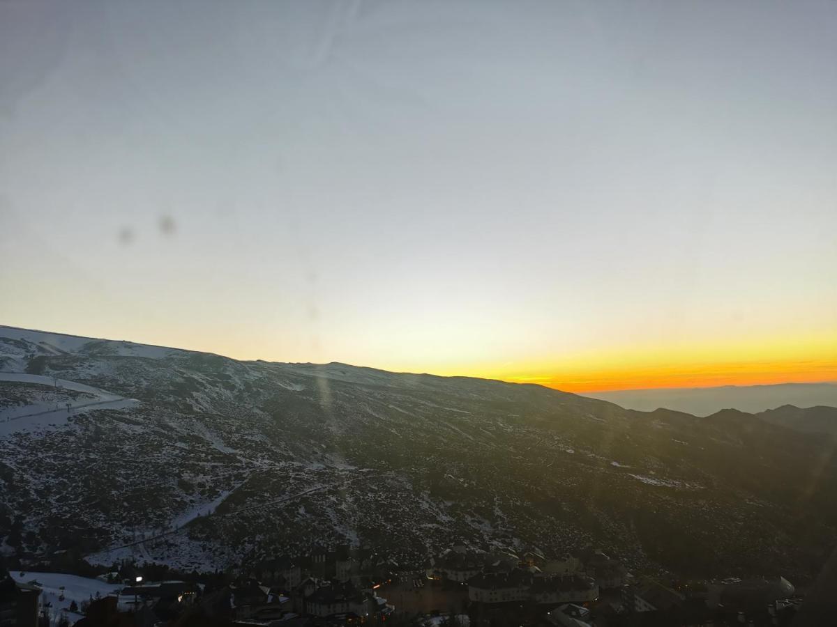 Apartamento Proximo A Pistas Y Plaza Central, Vistas Increibles Leilighet Sierra Nevada Eksteriør bilde