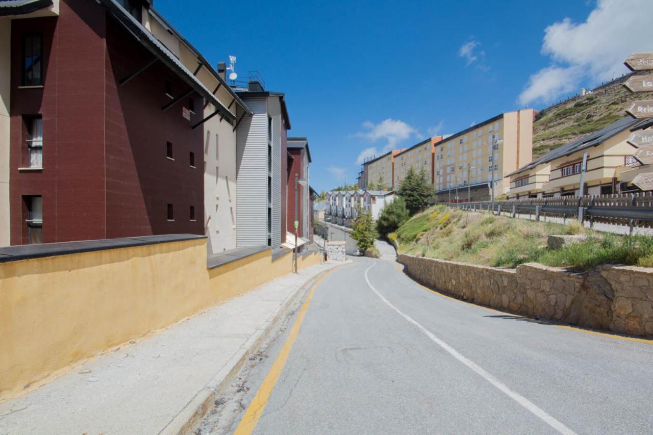 Apartamento Proximo A Pistas Y Plaza Central, Vistas Increibles Leilighet Sierra Nevada Eksteriør bilde